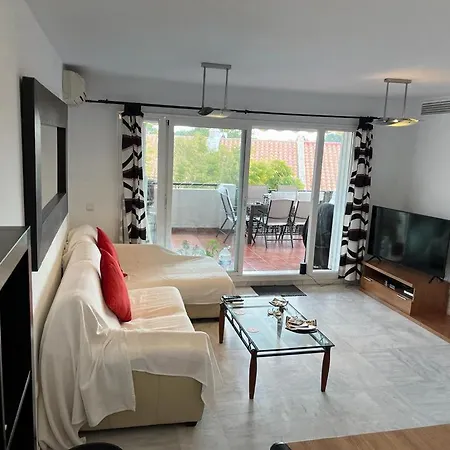 Bonito Atico En Complejo Residencial Con Piscina Daire
