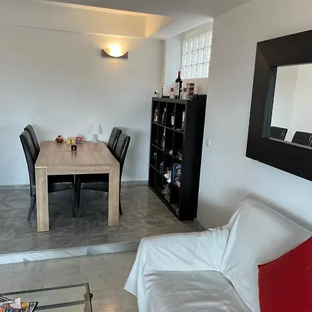 Bonito Atico En Complejo Residencial Con Piscina